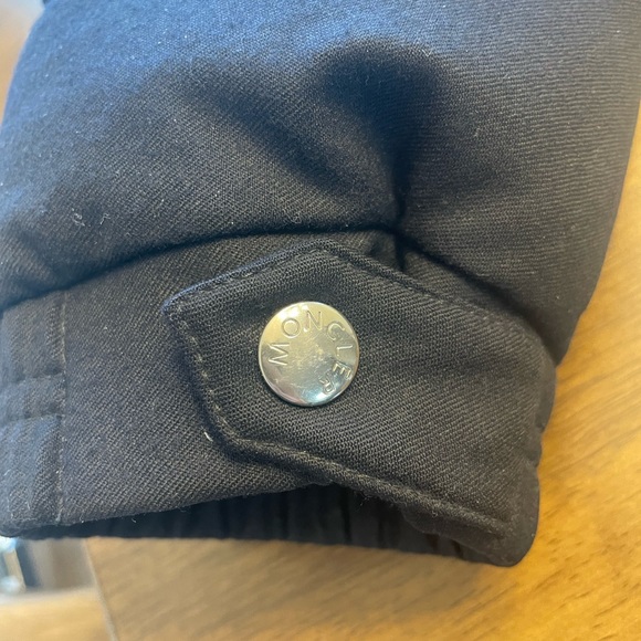 Gorgeous must have men's Moncler winter jacket. - Picture 7 of 15